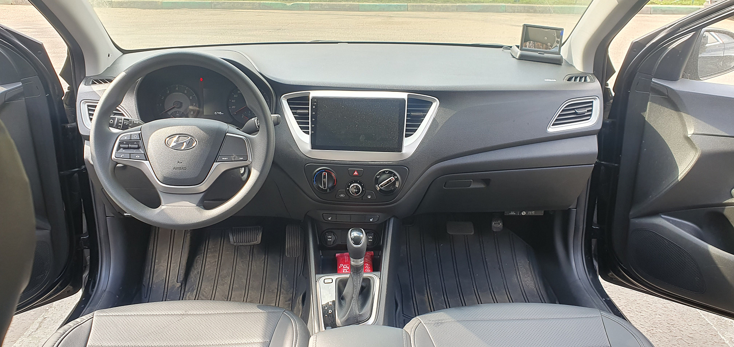 Установка видеонаблюдения для Hyundai Solaris