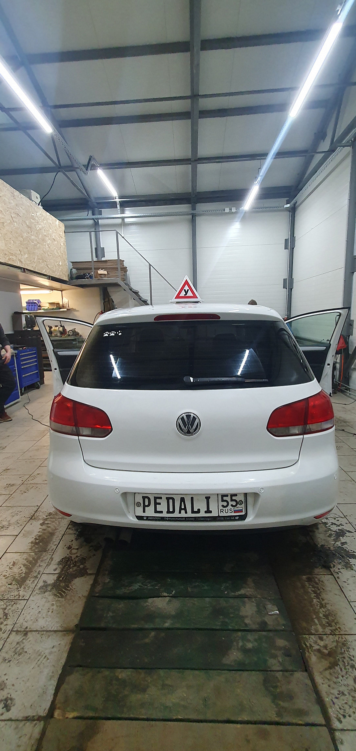 Установка тросовых педалей на Volkswagen Golf (механика, 2шт.)