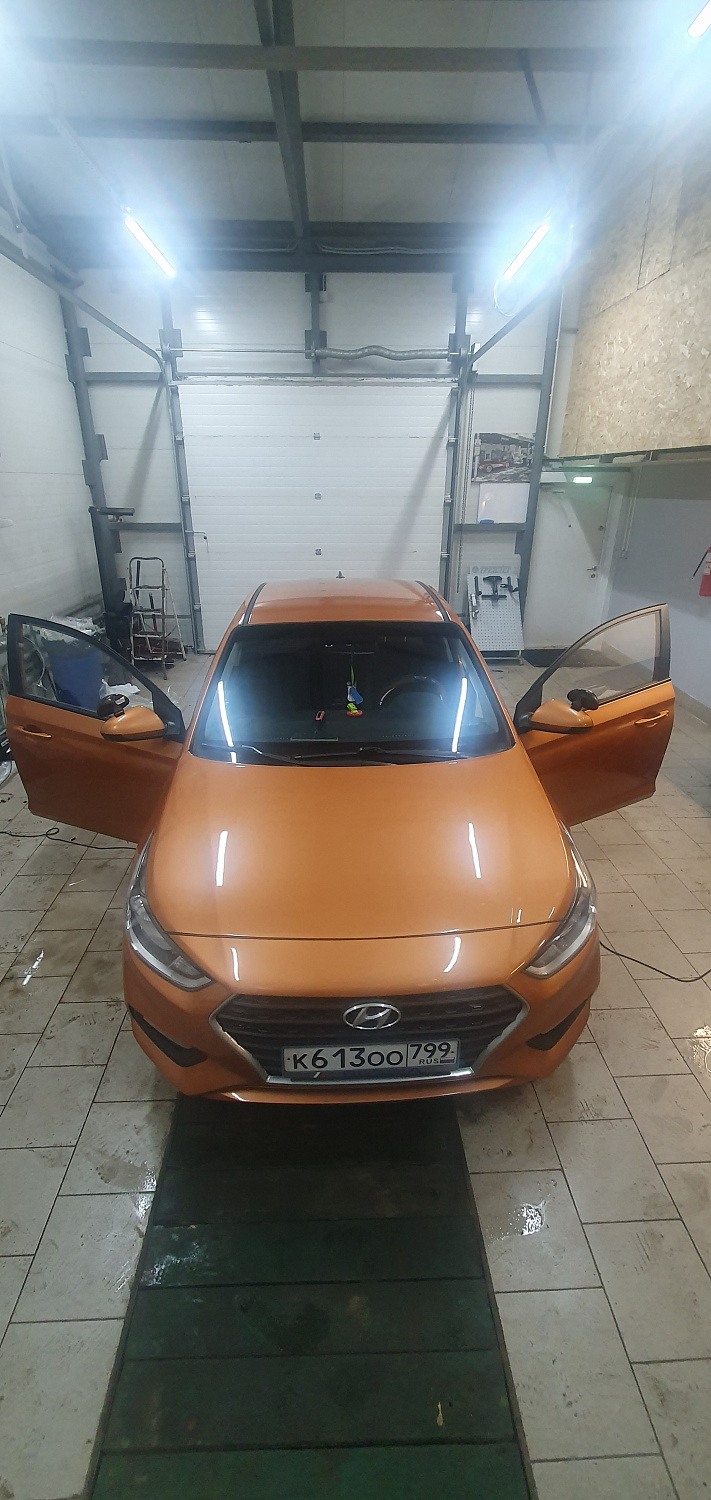 Установка дублирующих педалей на Hyundai Solaris (педаль газа, 1шт.)